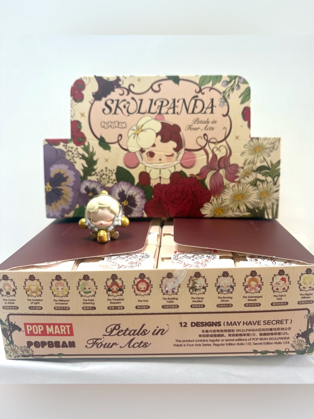 Skullpanda SECRET + Complete Set of Asia Exclusive Petals in 4 Acts Pop Beans!